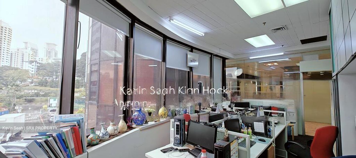 Concorde Shopping Centre (D3), Office #451327111